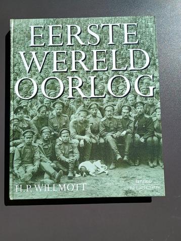 Lot boeken over WO1 en WO2. beschikbaar voor biedingen