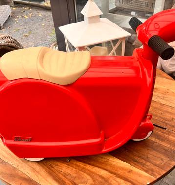 Scoot kinderreiskoffer / loopfiets beschikbaar voor biedingen