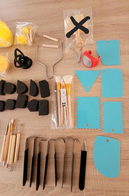 Klei gereedschap pottenbakken (pakket nieuw), Hobby en Vrije tijd, Pottenbakken, Nieuw, Ophalen of Verzenden