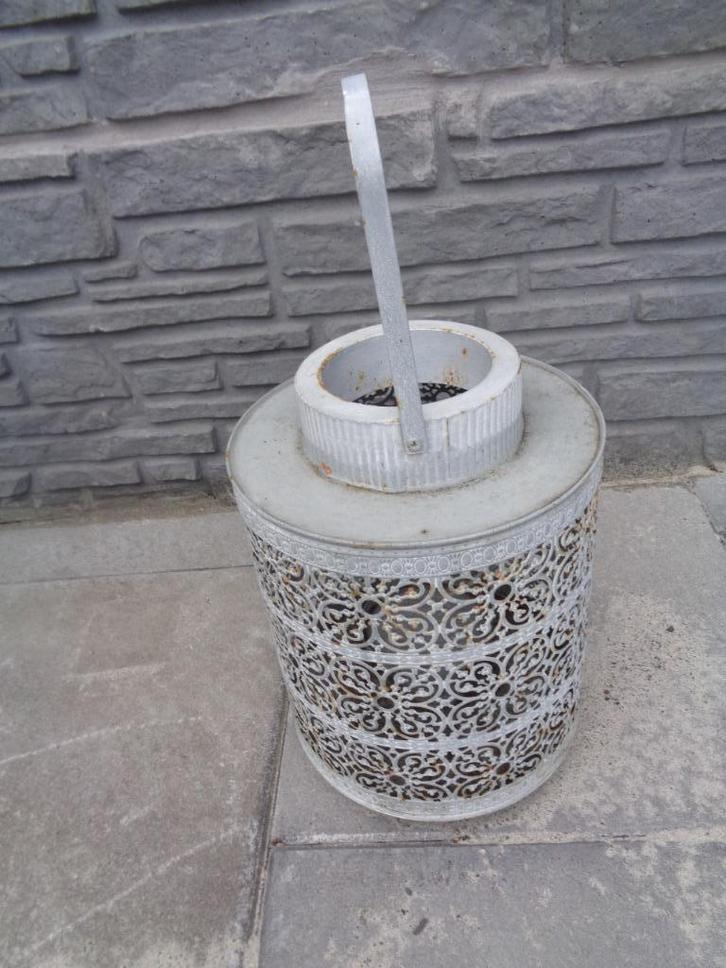 Grijze lantaarn, Tuin en Terras, Buitenverlichting, Gebruikt, IJzer, Minder dan 50 watt, Ophalen of Verzenden