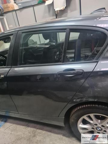 Bmw 1er F20 5 deurs  links achter  portier met ruit  beschikbaar voor biedingen