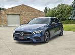 Mercedes-Benz A160 ** AMG Line - LED - Camera **, Auto's, Mercedes-Benz, Voorwielaandrijving, 4 cilinders, Blauw, 5 deurs