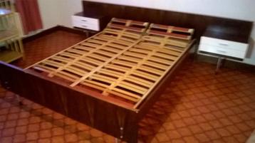 Sixties bed palissander/rosewood – strak design + 2 latoflex