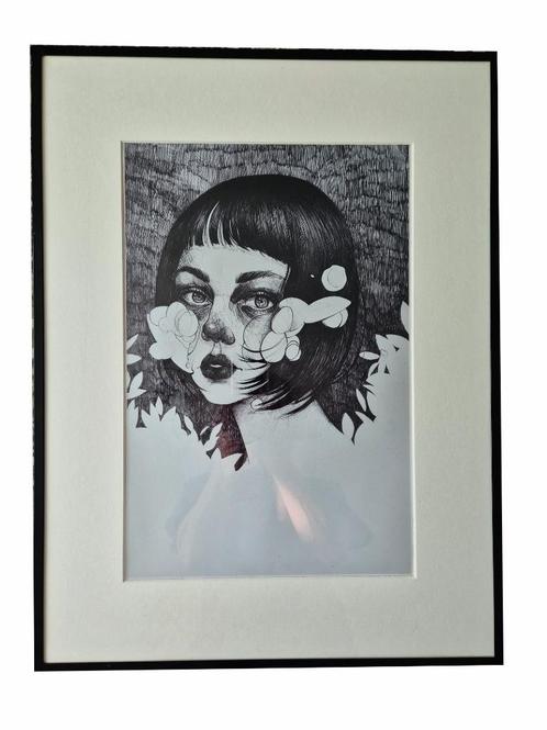 Schitternde print foto van Tsjechische Kunstenares in lijst, Huis en Inrichting, Woonaccessoires | Schilderijen, Tekeningen en Foto's