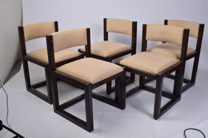 set 5 brutalistische stoelen, eetkamerstoelen met stof hout, Antiquités & Art, Antiquités | Meubles | Chaises & Canapés, Enlèvement
