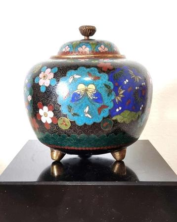 Cloisonne Emaille Koro pot met deksel., Antiek en Kunst, Ophalen of Verzenden