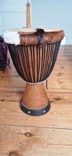 Djembé traditionnel - île artisanale de Gorée, Sénégal, Musique & Instruments, Enlèvement, Comme neuf, Tambour