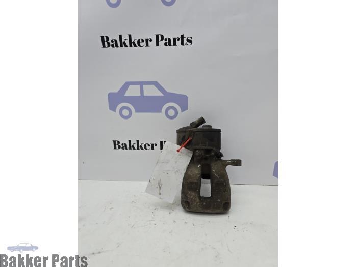 Remklauw (Tang) rechts-achter van een Volkswagen Passat, Auto-onderdelen, Remmen en Aandrijving, Volkswagen, Gebruikt, 3 maanden garantie