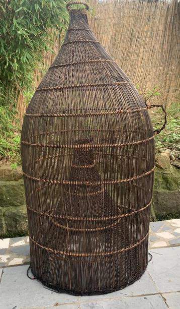 Décoration en bambou - Piège à poisson en bambou - ancien beschikbaar voor biedingen