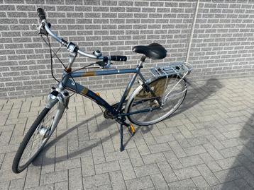 Herenfiets in goede staat beschikbaar voor biedingen