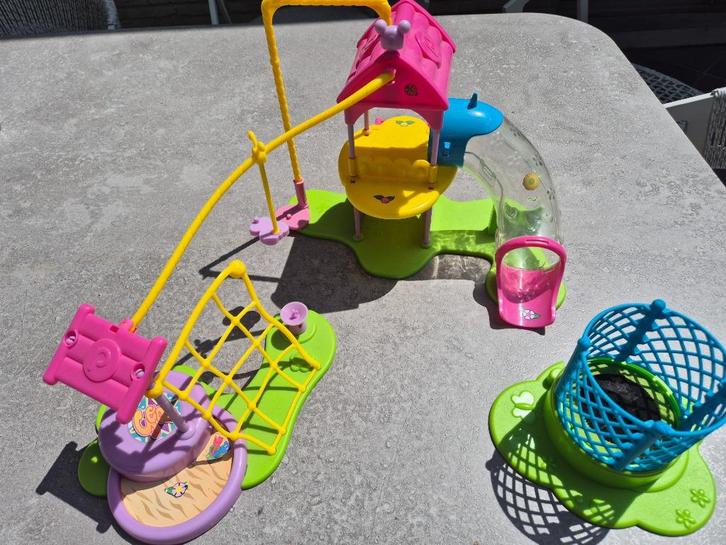 Pinypon Super Playground, Kinderen en Baby's, Speelgoed | Poppenhuizen, Zo goed als nieuw, Accessoires, Ophalen
