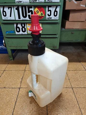 Sneltank systeem 20L Tuff jug beschikbaar voor biedingen