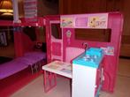 Lot maison Barbie/vétérinaire/voiture barbie, Comme neuf, Enlèvement