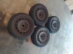 Set van 4 winterbanden gemonteerd op Lancia Ypsilon-velgen, Ophalen, Winterbanden, Band(en)