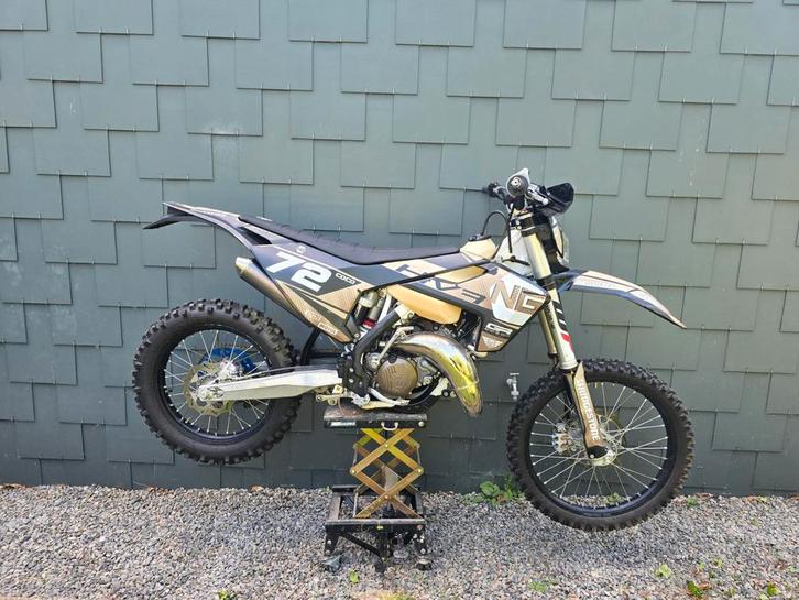 husqvarna tx 125cc goedgekeurde enduro-licentie b, Fietsen en Brommers, Brommers | Crossbrommers, Zo goed als nieuw, Overige merken