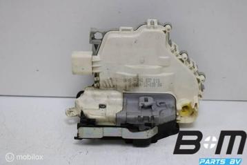Portierslot linksvoor Audi A3 8V 8X1837015 beschikbaar voor biedingen