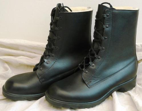 Schoenen / Laarzen, GVT, M69, KL, maat: 44, jaren'70.(Nr.1), Verzamelen, Militaria | Algemeen, Landmacht, Kleding of Schoenen