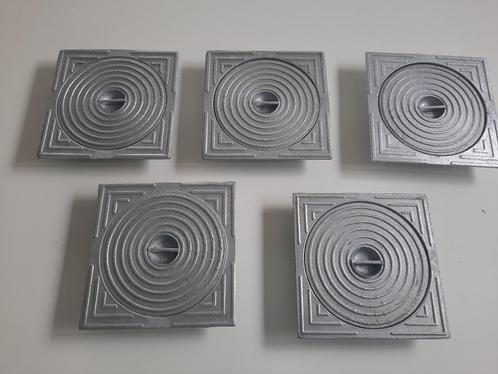 Putdeksels, Doe-het-zelf en Bouw, Buizen en Afvoer, Zo goed als nieuw, Overige typen, Aluminium, Minder dan 2 meter, 80 mm of meer