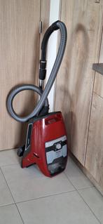 Miele stofzuiger, Elektronische apparatuur, Ophalen, Zo goed als nieuw, Stofzuiger