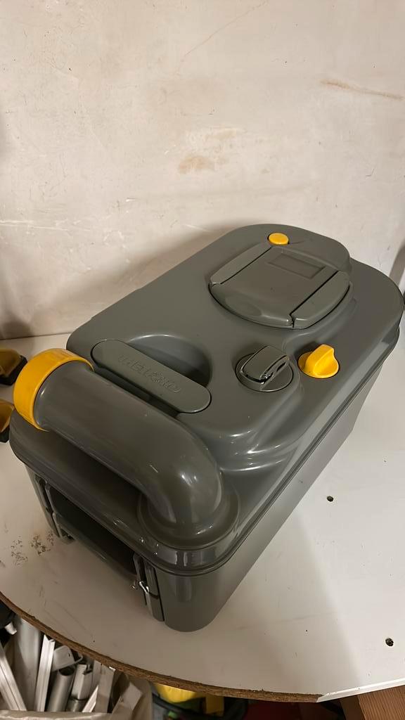 Thetford wc cassette toilettank, Caravans en Kamperen, Mobilhomes, Particulier, Ophalen