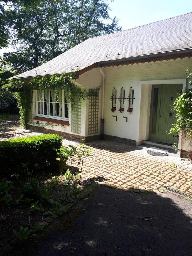 Huis met manege te koop — regio Binche, Immo, Huizen en Appartementen te koop, Provincie Henegouwen, 1500 m² of meer, Vrijstaande woning