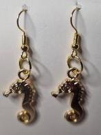 Oorbellen „Golden Seahorse”, Handtassen en Accessoires, Oorbellen, Hangers, Nieuw, Ophalen of Verzenden, Goud