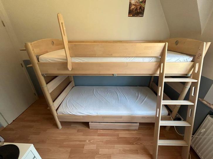 Stabelbed met glijbaan van Paidi, Kinderen en Baby's, Kinderkamer | Stapelbedden en Hoogslapers, Gebruikt, Stapelbed, Ophalen