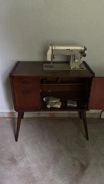 naaimachine in kastje, Antiek en Kunst, Ophalen