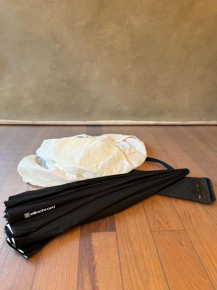 Elinchrom Paraplu Diepwit Ø 100 cm + diffuser, Audio, Tv en Foto, Fotografie | Fotostudio en Toebehoren, Gebruikt, Lamp of Flitsset