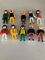 Lot Playmobil vintage de 10 personnages  colorés, Enfants & Bébés, Jouets | Playmobil, Enlèvement ou Envoi