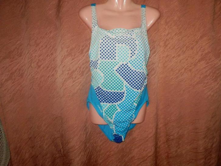 (45) -maillot femme t.46 blanc et bleu - nabaiji -, Vêtements | Femmes, Vêtements de Bain & Maillots de Bain, Comme neuf, Maillot de bain