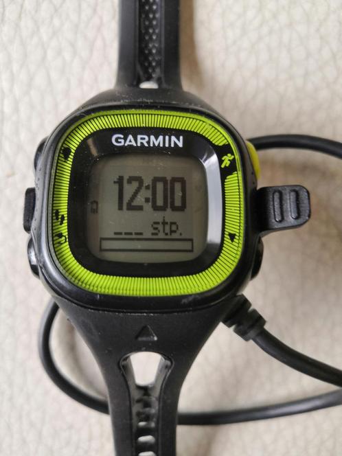 Sporthorloge Garmin "Forerunner 15" met GPS...ect, Bijoux, Sacs & Beauté, Montres de sport, Comme neuf, Vert, Distance, Bandage calorique