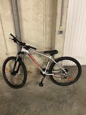 VTT NAKAMURA SUMMIT LTD beschikbaar voor biedingen