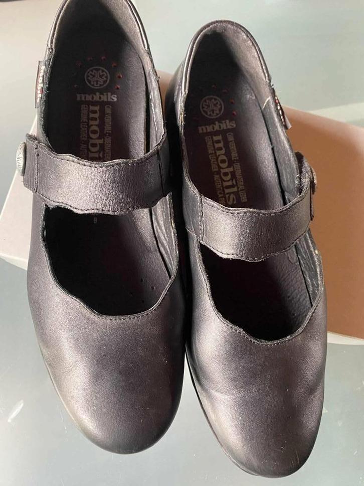 Mephisto Mobils maat 40, Kleding | Dames, Schoenen, Zo goed als nieuw, Schoenen met lage hakken, Zwart, Ophalen of Verzenden