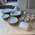 Porselein koffie servies 8 personen, Ophalen, Zo goed als nieuw, Porselein