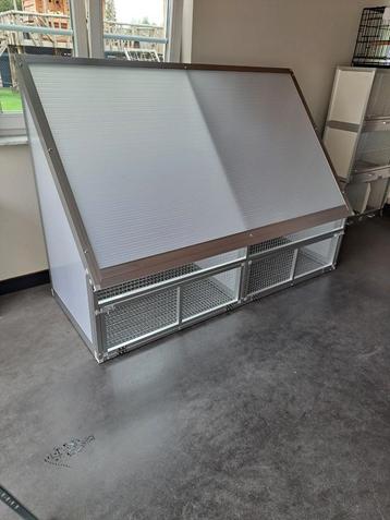 SPOETNIK . ( NIEUW ) beschikbaar voor biedingen