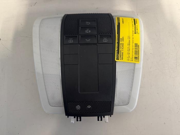 Binnenverlichting voor van een Mercedes C-Klasse, Auto-onderdelen, Verlichting, Mercedes-Benz, Gebruikt, 3 maanden garantie, Ophalen of Verzenden