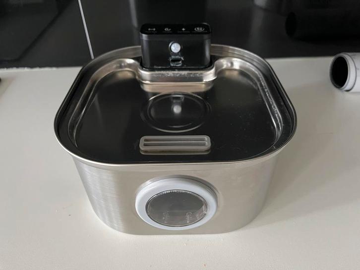 Automatische kattendrinkbak, Dieren en Toebehoren, Katten-accessoires, Zo goed als nieuw, Ophalen