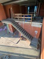 Escalier en béton, Enlèvement, Comme neuf, Escalier