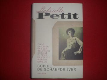 Sophie De Schaepdrijver: Gabrielle Petit beschikbaar voor biedingen