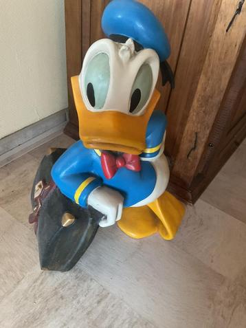 Donald Duck beschikbaar voor biedingen