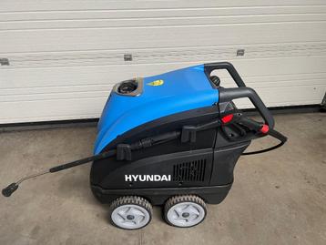 Nettoyeur haute pression Hyundai HY200H avec eau chaude 400v, Enlèvement
