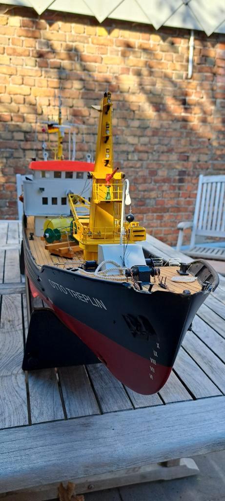 Boeienlegger OTTO TREPLIN  schaal 1:40  vaarklaar, Hobby en Vrije tijd, Modelbouw | Boten en Schepen, Nieuw, 1:32 tot 1:50, Ophalen