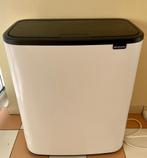Brabantia Bo Touch Bin poubelle 2 x 30 litres, Maison & Meubles, Accessoires pour la Maison | Poubelles, Enlèvement, Utilisé