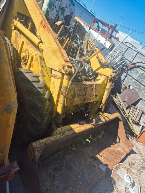 Ancien bobcat claeys a refaire lire annonces !!!, Doe-het-zelf en Bouw, Metalen, Zo goed als nieuw, Ophalen