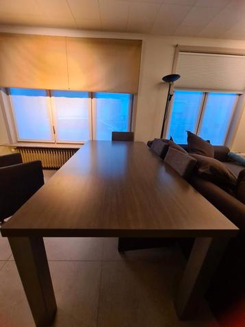 Stevige grote eettafel 8 personen