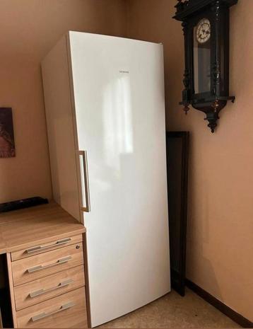 SIEMENS XXL No Frost diepvries met 7 Lades A+++, Elektronische apparatuur, Ophalen, Zo goed als nieuw
