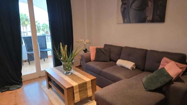 Appartement de vacances  a villamartin plaza alicante, Maison & Meubles, Canapés | Coins salons complets, Enlèvement