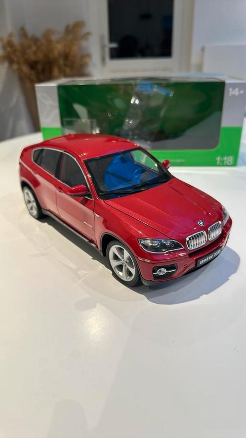 BMW X6 xdrive 5.0I  1/18 Welly état neuf en boîte, Hobby & Loisirs créatifs, Voitures miniatures | 1:18, Neuf, Voiture, Welly