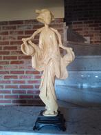 Oude Chinese Beeld Van Kunsthars Gemaakt, Enlèvement